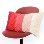 Patrón gratuito cojín Parallel de ganchillo