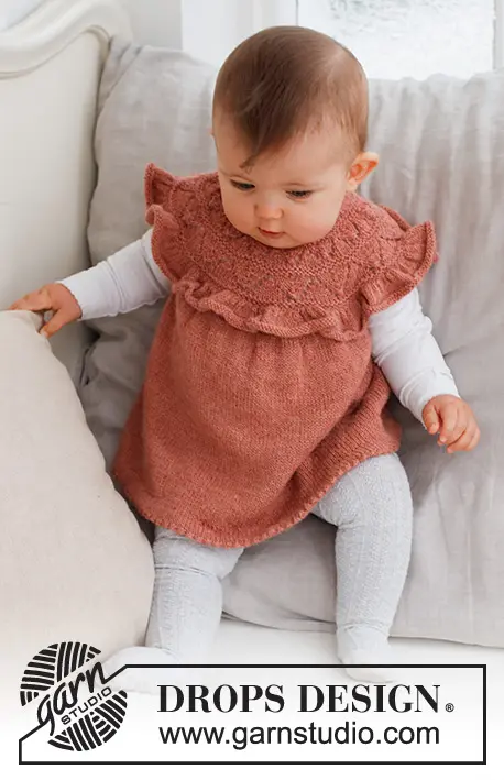 Vestido de punto para bebé Sweet Primrose Dress con calados y volante